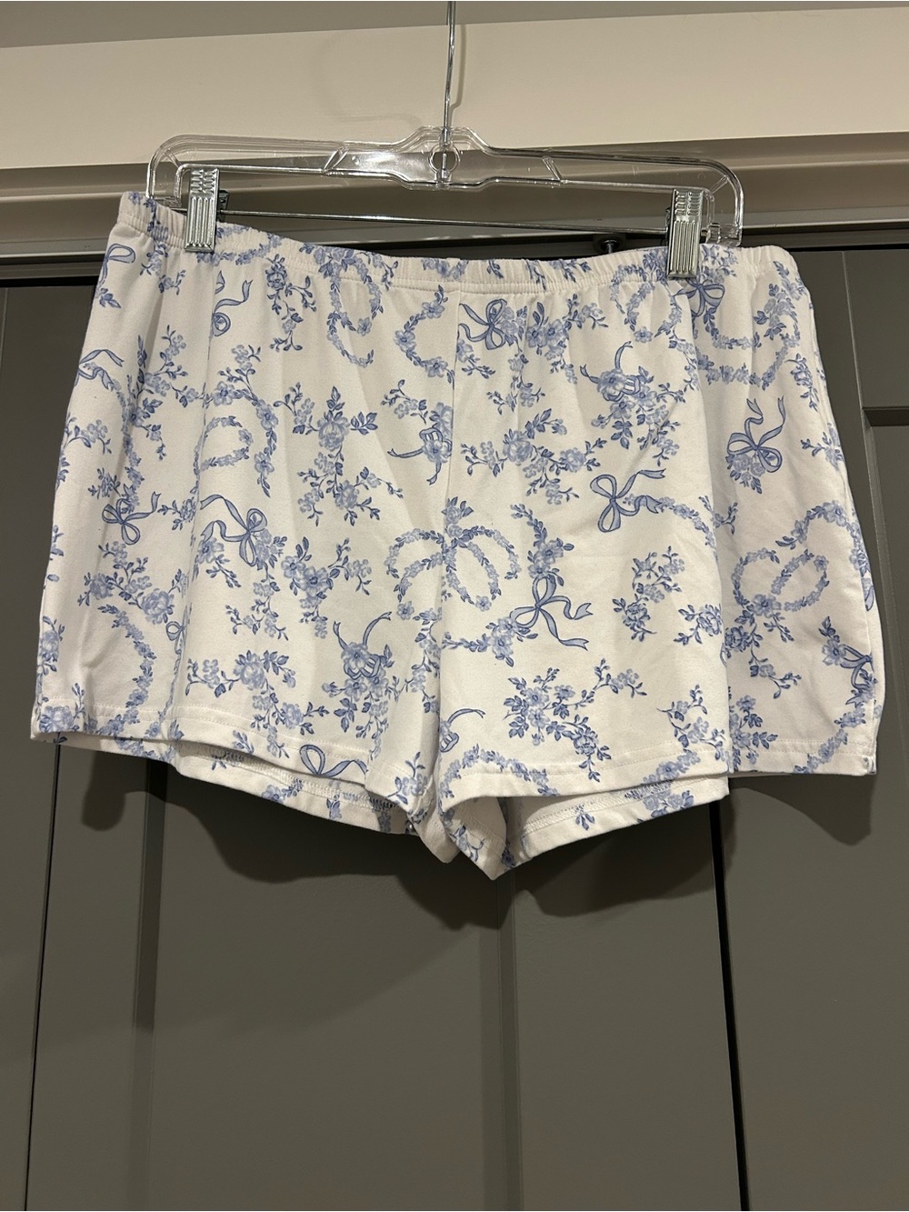 Ashley Lauren Light Blue Floral Short Pajama Set - 2-Piece - Picture 9 of 12
